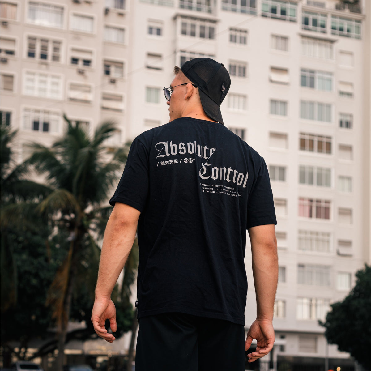 T-shirt Absolute Control Oversize (Black)